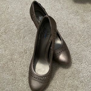 Life Stride: 3.75” Bronze Heels
